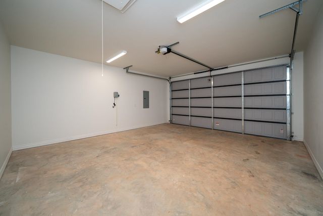 1429 Page Valley Cir, Longview, TX 75601