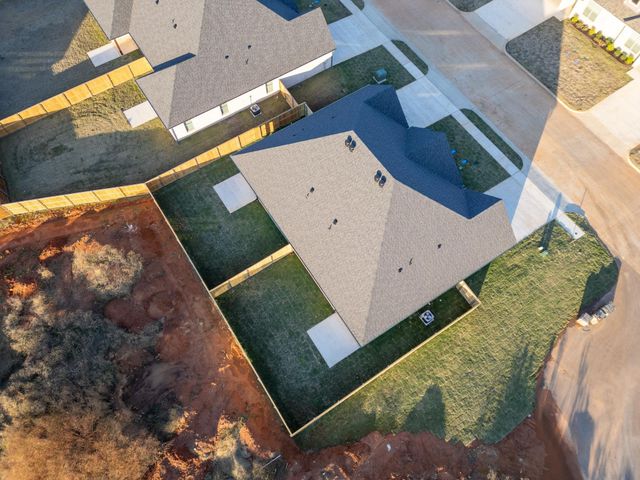 1429 Page Valley Cir, Longview, TX 75601