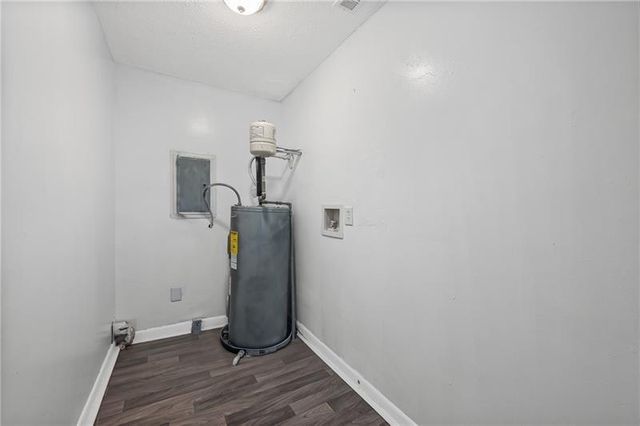 305 Banberry SE Drive, Atlanta, GA 30315