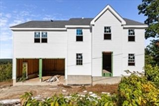 2 Gibson Rd, Auburn, MA 01501
