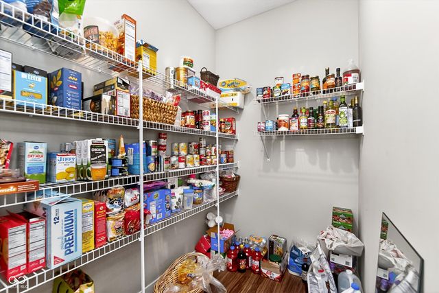 9940 Delmore Drive, Fishers, IN 46040