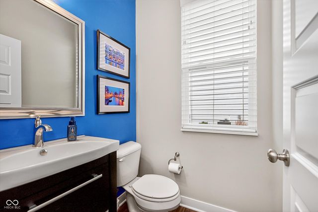 9940 Delmore Drive, Fishers, IN 46040