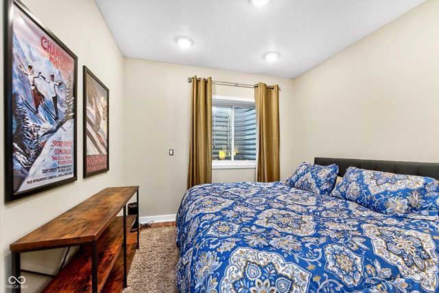 9940 Delmore Drive, Fishers, IN 46040