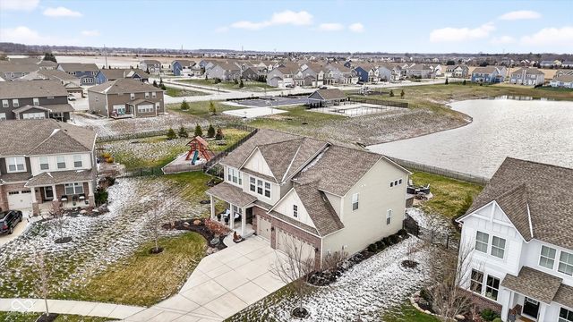 9940 Delmore Drive, Fishers, IN 46040