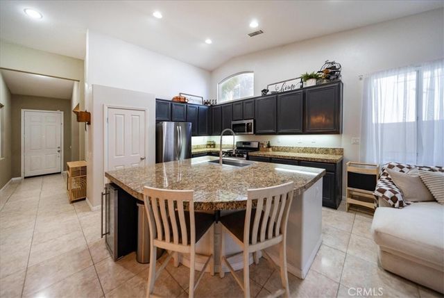 32366 Whispering Willow, Lake Elsinore, CA 92532