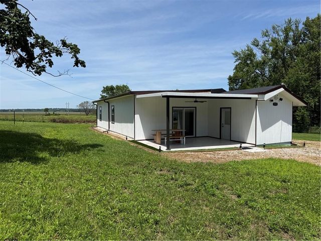 710 Elliott Street, Buckner, MO 64016