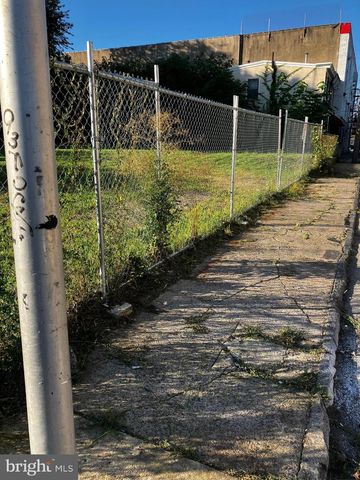 5117 WARREN ST, Philadelphia, PA 19131