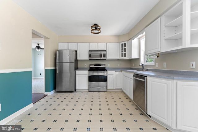 4210 SHEPHERDS RD, Partlow, VA 22534