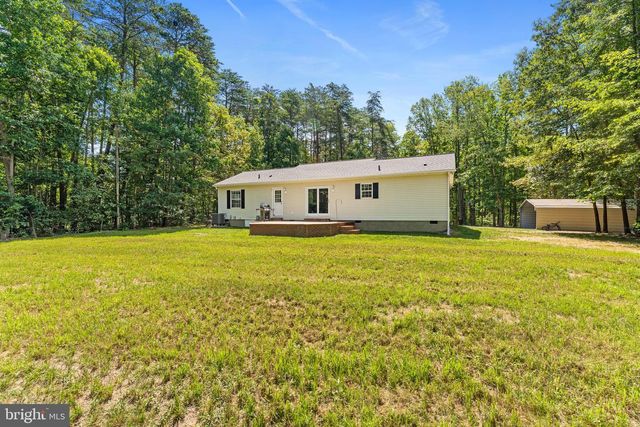 4210 SHEPHERDS RD, Partlow, VA 22534