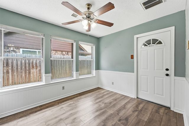 602 Briarclift Lane, Baytown, TX 77521