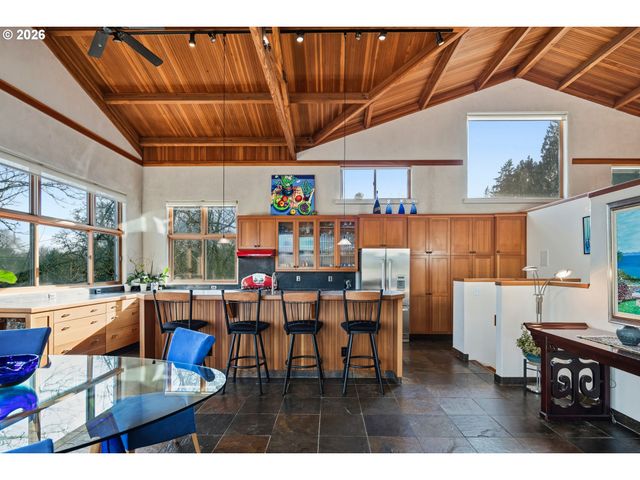 13537 FIELDING Rd, Lake Oswego, OR 97034