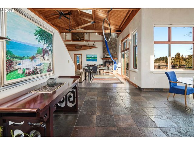 13537 FIELDING Rd, Lake Oswego, OR 97034