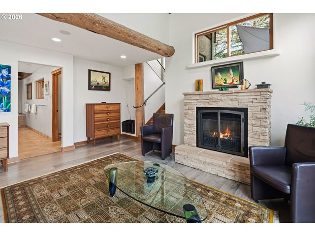 13537 FIELDING Rd, Lake Oswego, OR 97034