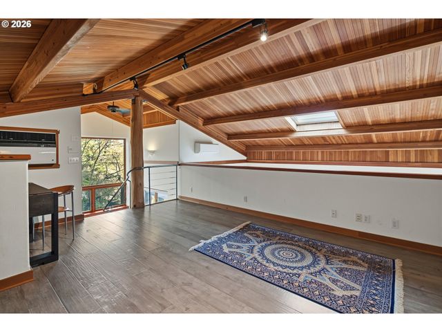 13537 FIELDING Rd, Lake Oswego, OR 97034