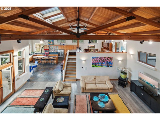 13537 FIELDING Rd, Lake Oswego, OR 97034