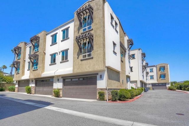 8850 Olive Ln 7, Santee, CA 92071