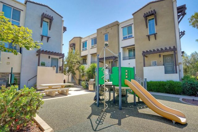 8850 Olive Ln 7, Santee, CA 92071