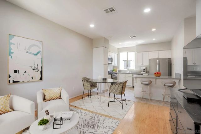 8850 Olive Ln 7, Santee, CA 92071