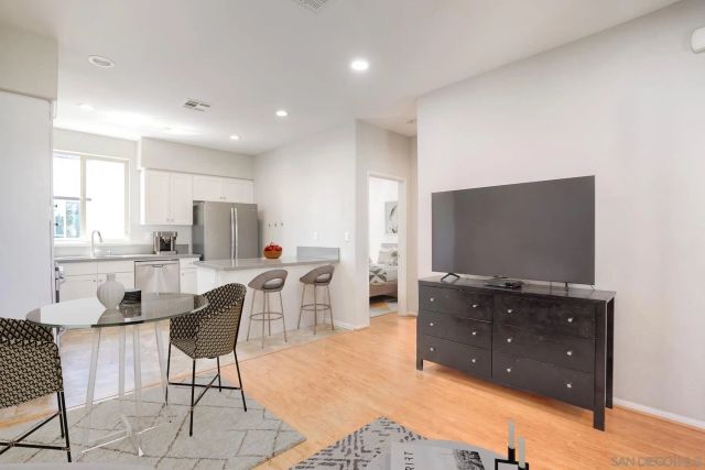8850 Olive Ln 7, Santee, CA 92071