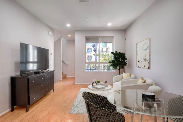 8850 Olive Ln 7, Santee, CA 92071