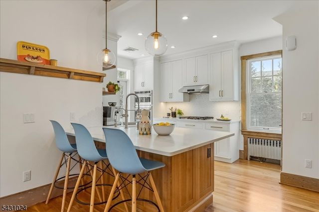 36 Salter Pl, Maplewood Twp., NJ 07040