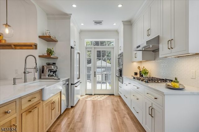 36 Salter Pl, Maplewood Twp., NJ 07040
