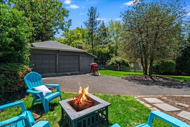 36 Salter Pl, Maplewood Twp., NJ 07040
