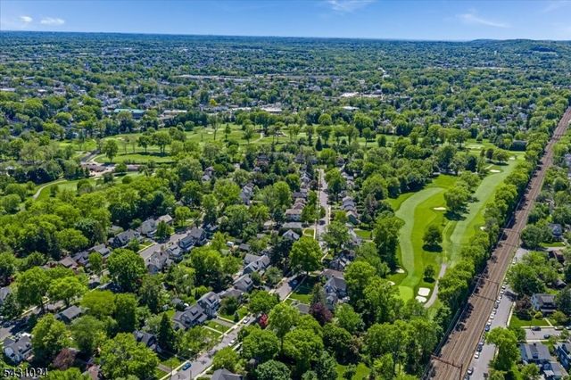 36 Salter Pl, Maplewood Twp., NJ 07040