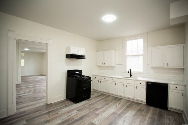 2715 S State Street, Little Rock, AR 72206