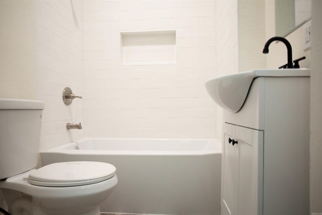 2715 S State Street, Little Rock, AR 72206