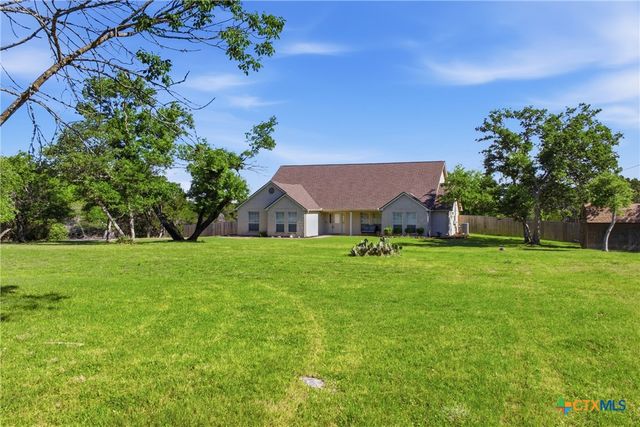 71 Wrangler Drive, Belton, TX 76513