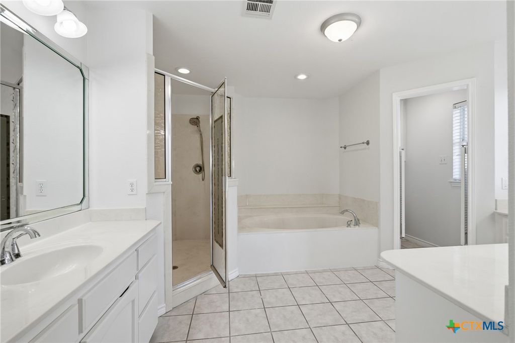 Image 18 of property listing at 71 Wrangler Drive, Belton, TX 76513