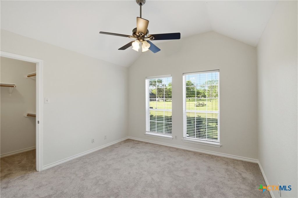 Image 28 of property listing at 71 Wrangler Drive, Belton, TX 76513
