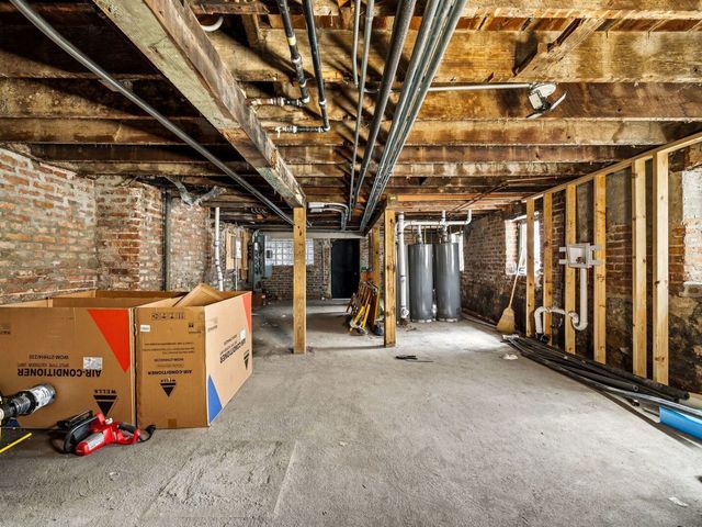 1621 S Lawndale Avenue, Chicago, IL 60623