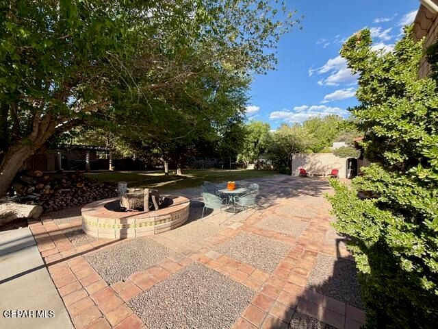 801 Camino De Paz Court, El Paso, TX 79922