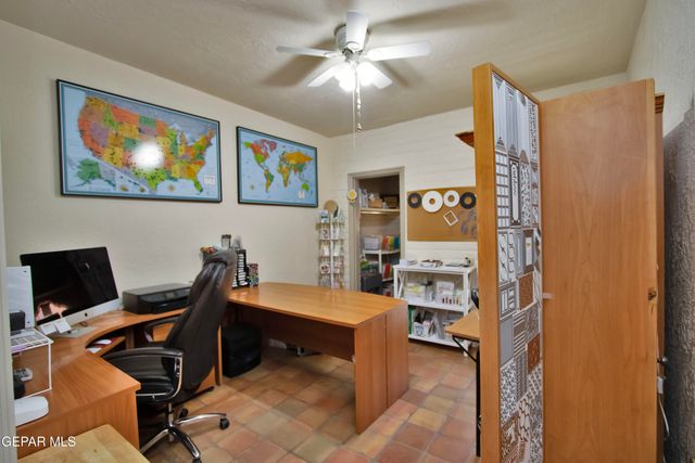 801 Camino De Paz Court, El Paso, TX 79922