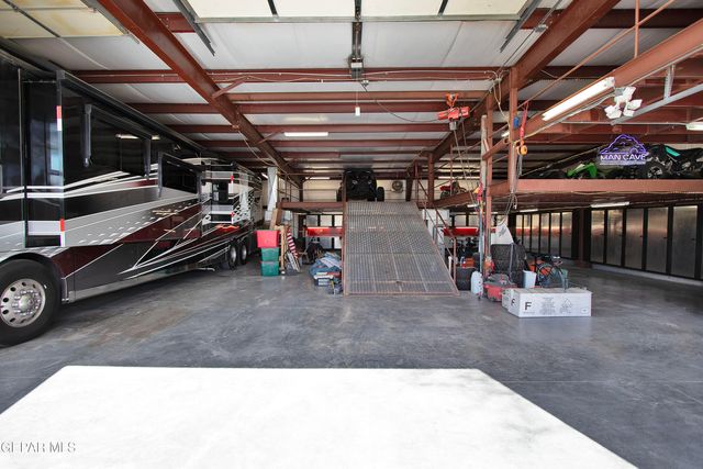 801 Camino De Paz Court, El Paso, TX 79922