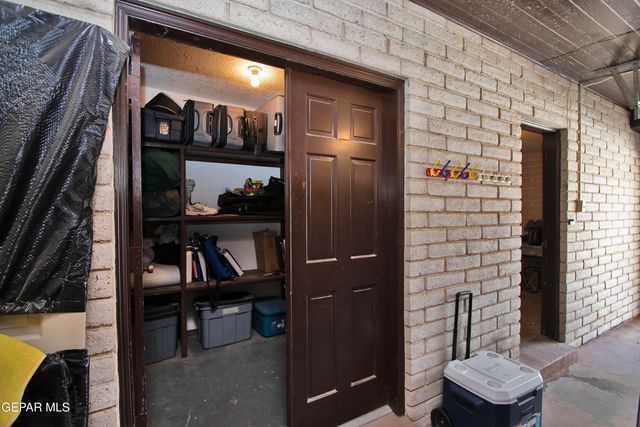 801 Camino De Paz Court, El Paso, TX 79922