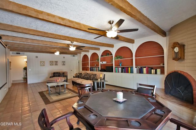 801 Camino De Paz Court, El Paso, TX 79922