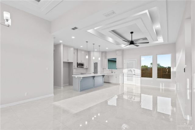 1812 Diplomat Drive, Edinburg, TX 78542