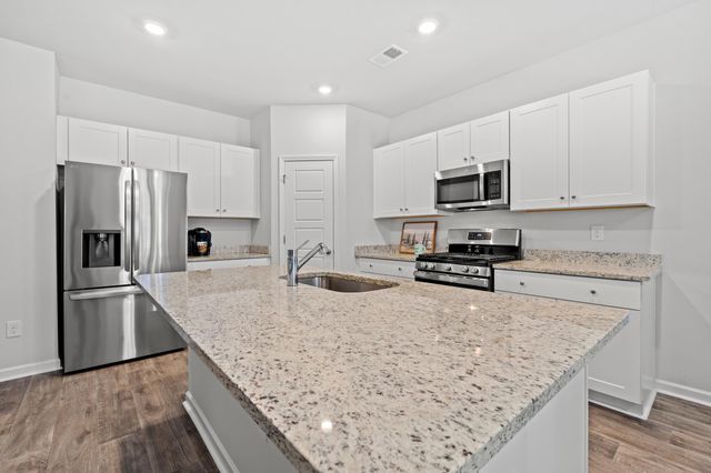 263 Saddle St, Conway, SC 29527