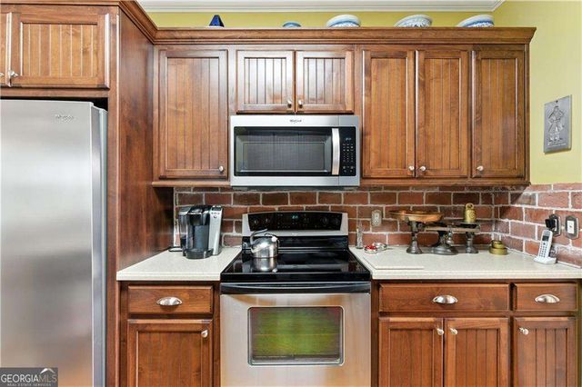 37 Lake Haven Drive, Cartersville, GA 30120