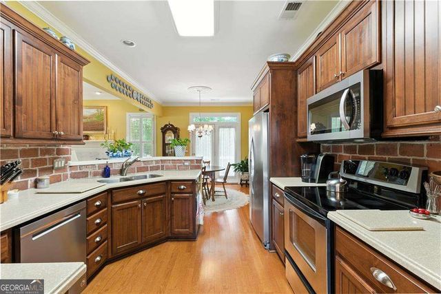 37 Lake Haven Drive, Cartersville, GA 30120