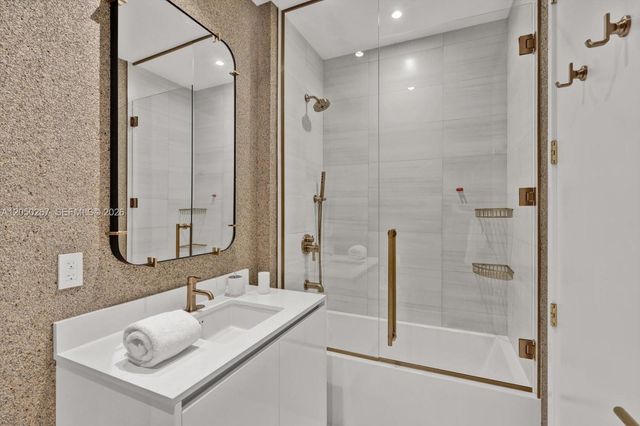 2655 S Bayshore Drive 1412, Miami, FL 33133