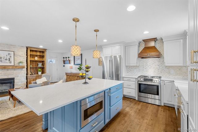 3720 E 7th Avenue Parkway, Denver, CO 80206