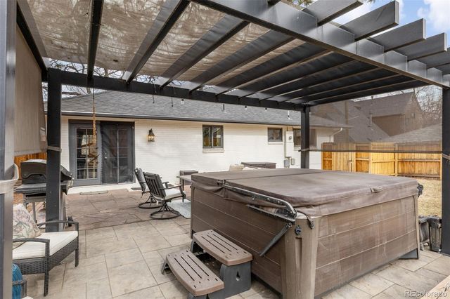 3720 E 7th Avenue Parkway, Denver, CO 80206