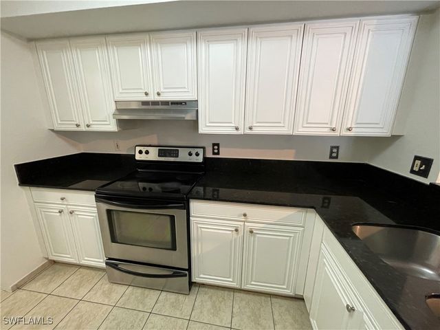 8265 Ibis Club DR 603, Naples, FL 34104
