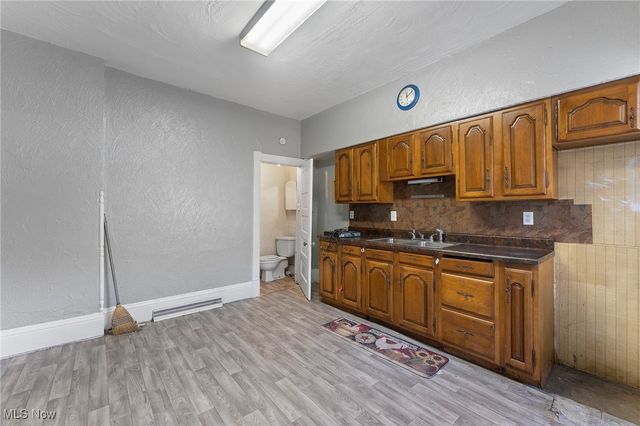 401 Broadway Avenue, Wellsville, OH 43968