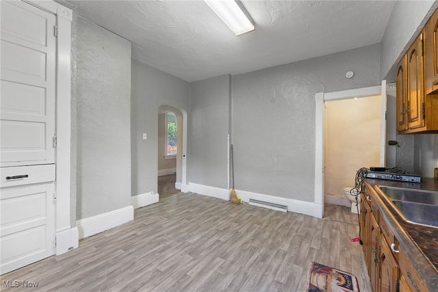 401 Broadway Avenue, Wellsville, OH 43968