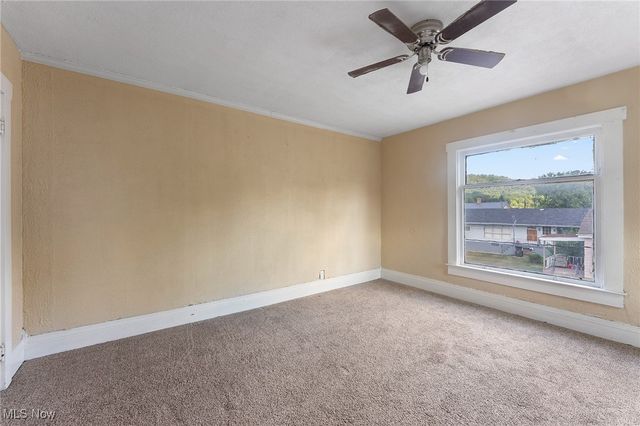 401 Broadway Avenue, Wellsville, OH 43968